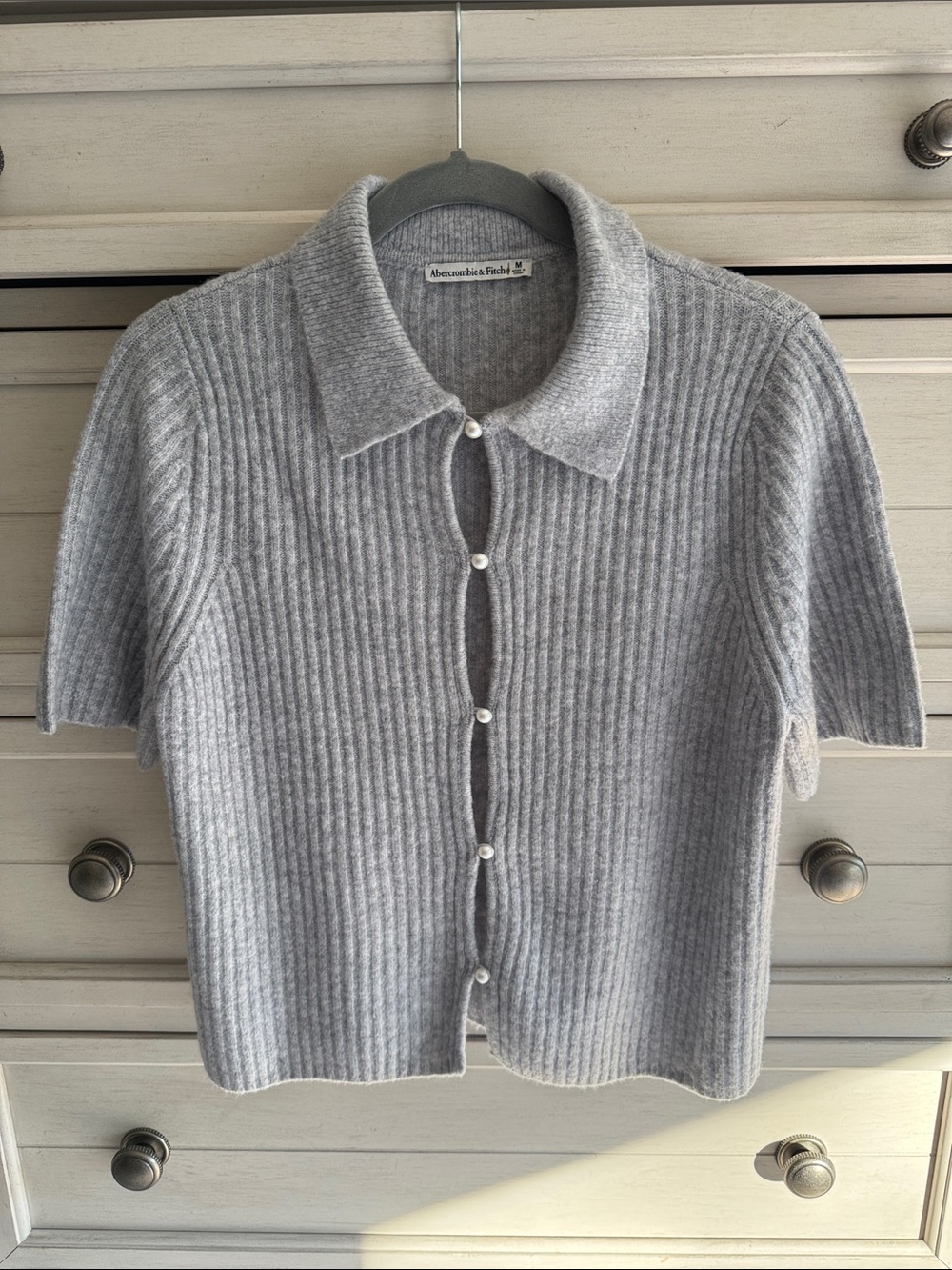Abercrombie & Fitch Heather Gray Ribbed Short-Sleeve Pearl Button Cardigan SZ M